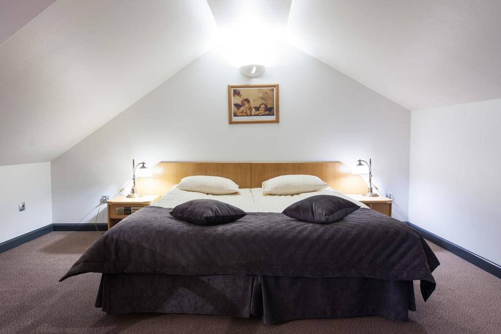 Piwnica Rycerska Kety Appartement Buitenkant foto