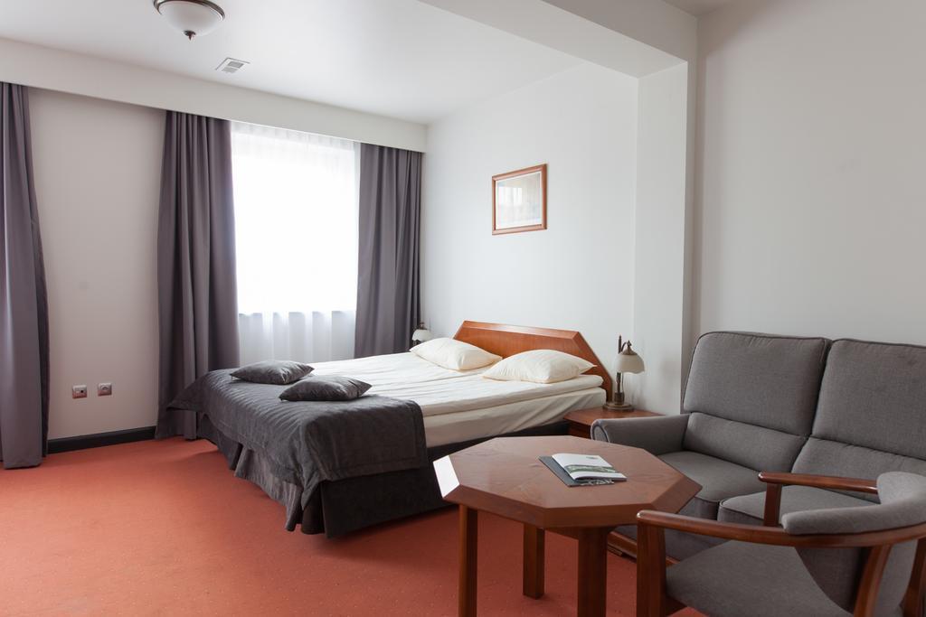 Piwnica Rycerska Kety Appartement Buitenkant foto